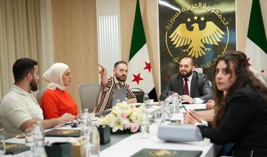 اجتماع محافظ دمشق مع شركة شاهق